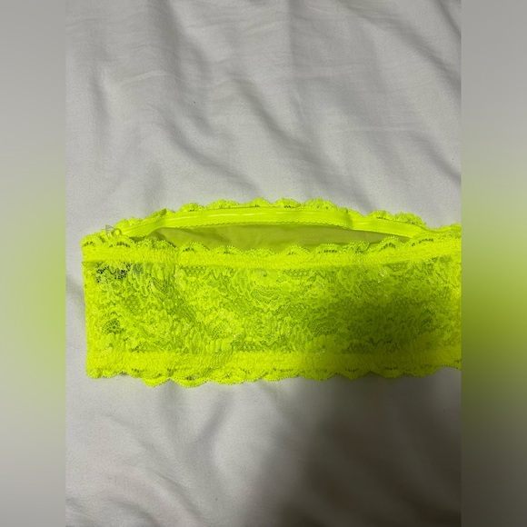 Neon yellow lace bandeau top - Picture 3 of 5